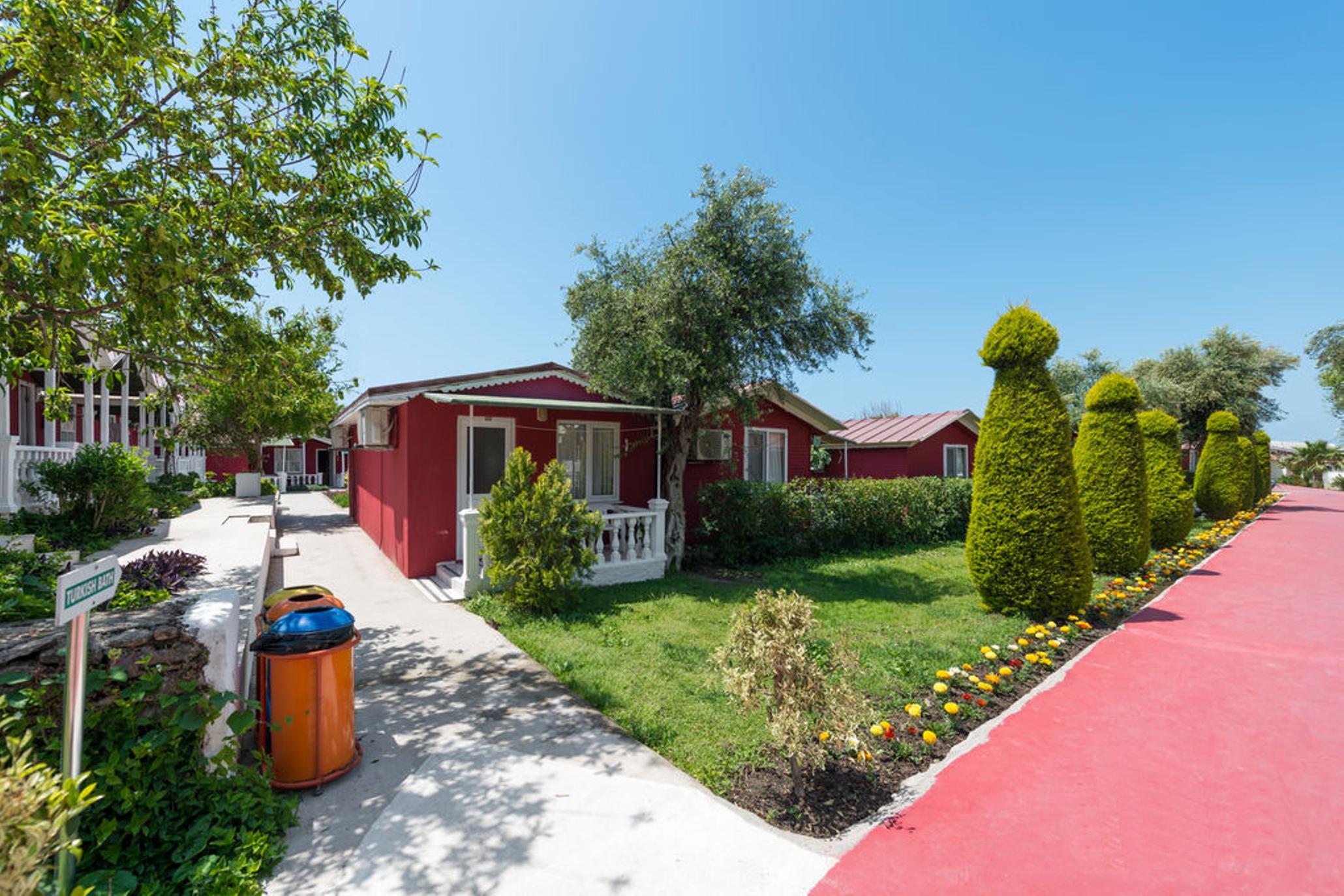 Altinkum Bungalows Side Exterior foto