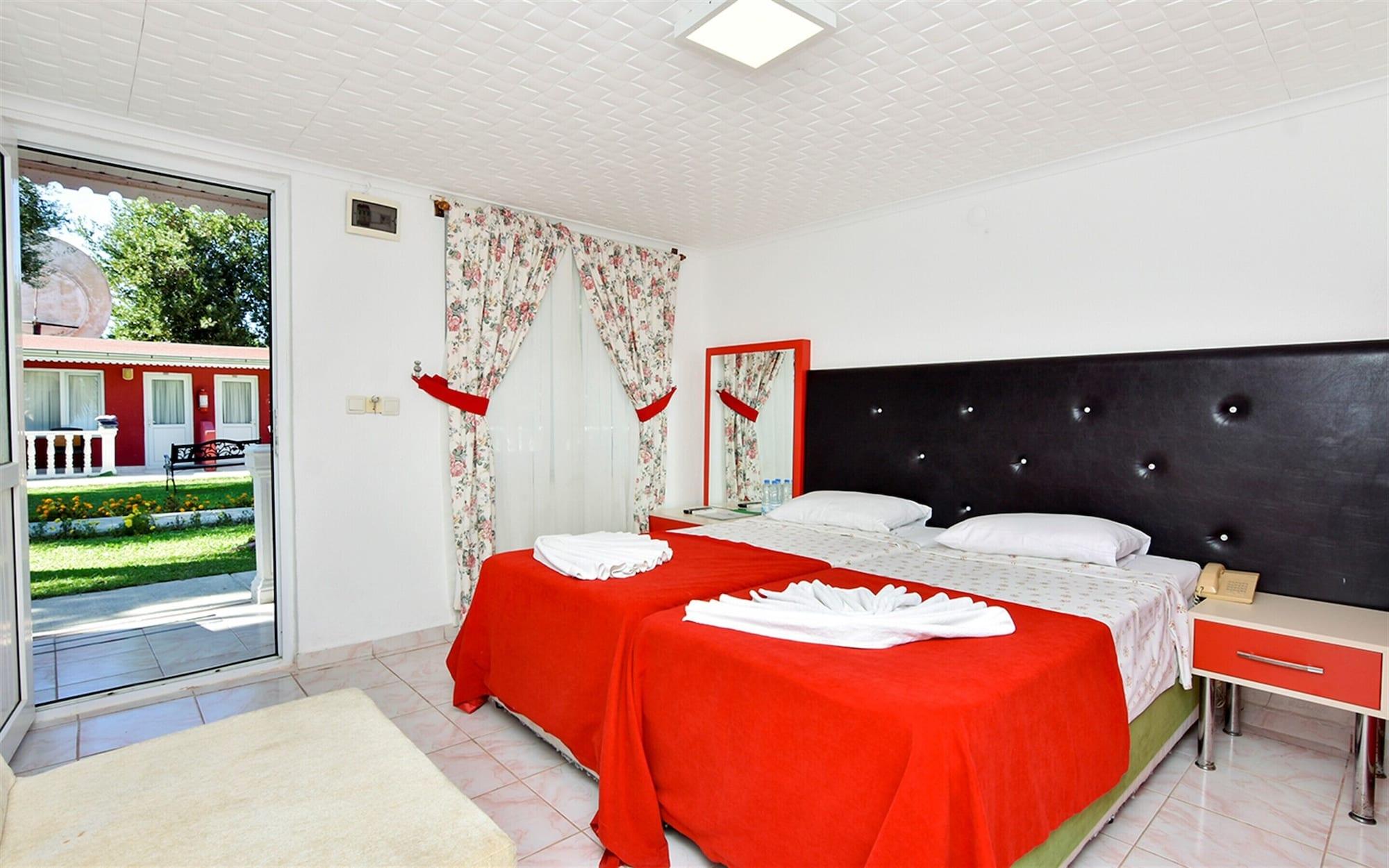 Altinkum Bungalows Side Exterior foto